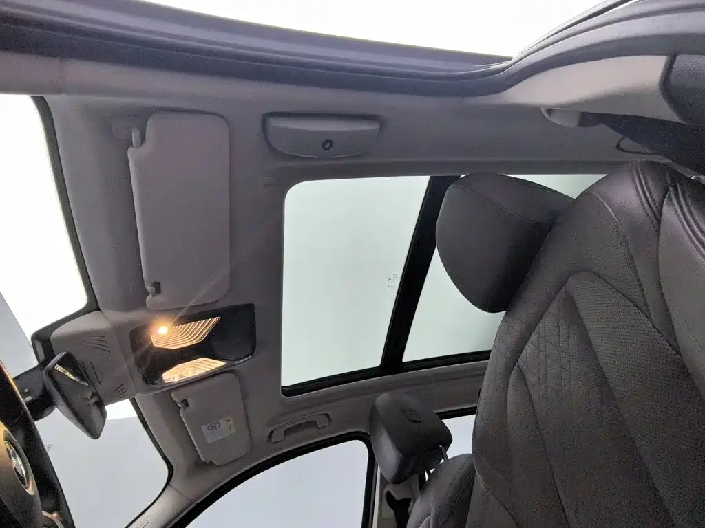 BMW X3 — фото 14