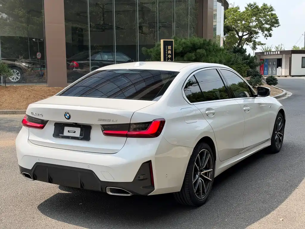 BMW 3 Series — фото 16