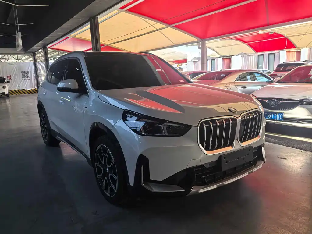 BMW X1 — фото 3