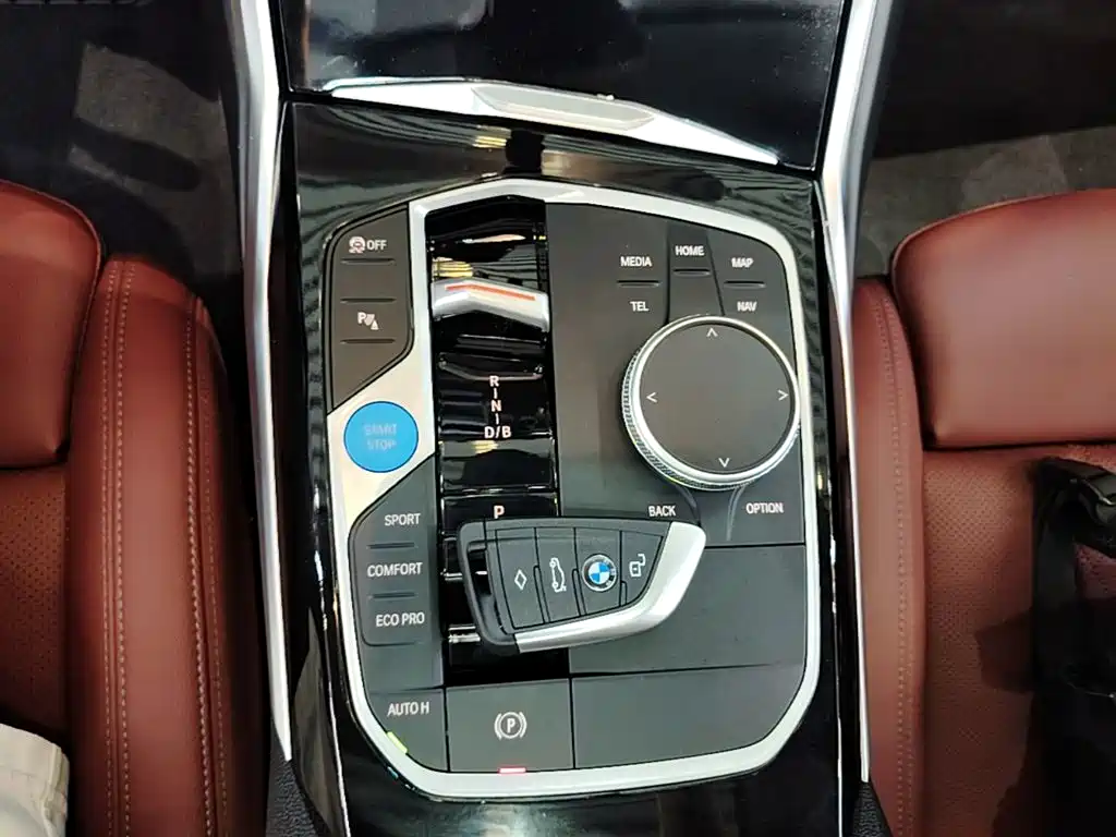 BMW i3 — фото 14