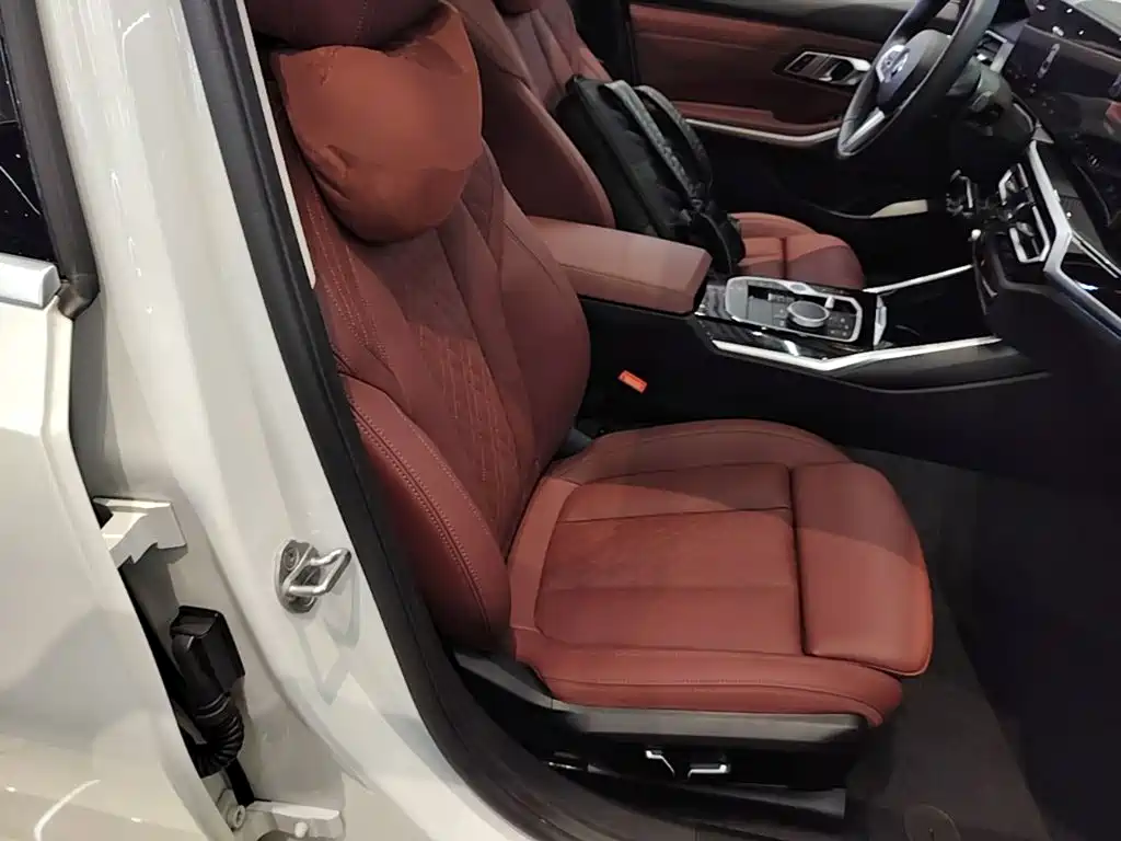 BMW i3 — фото 25