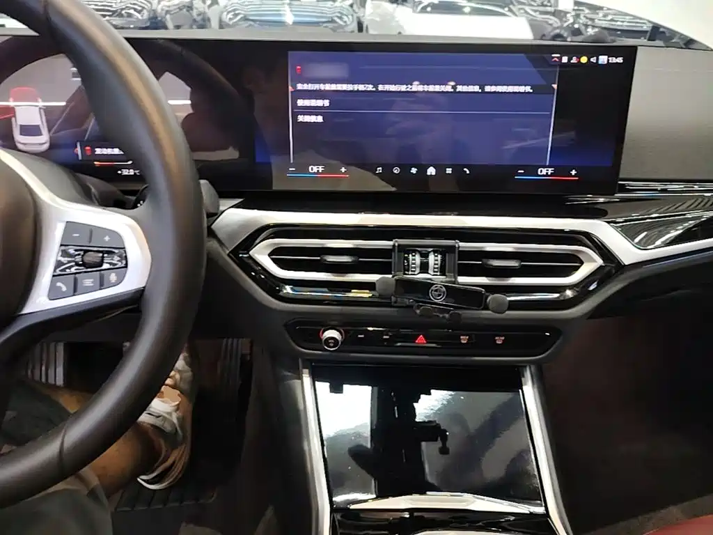 BMW i3 — фото 10