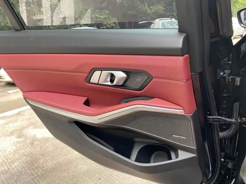BMW 3 Series — фото 13