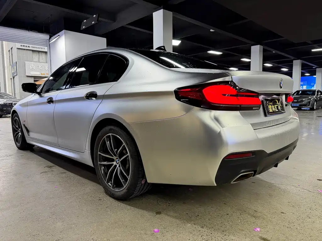 BMW 5 Series (Import) — фото 11