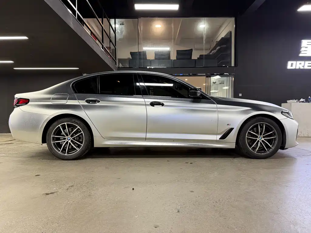 BMW 5 Series (Import) — фото 10