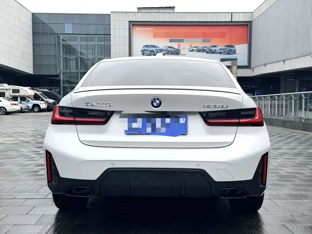 BMW 3 Series — фото 14