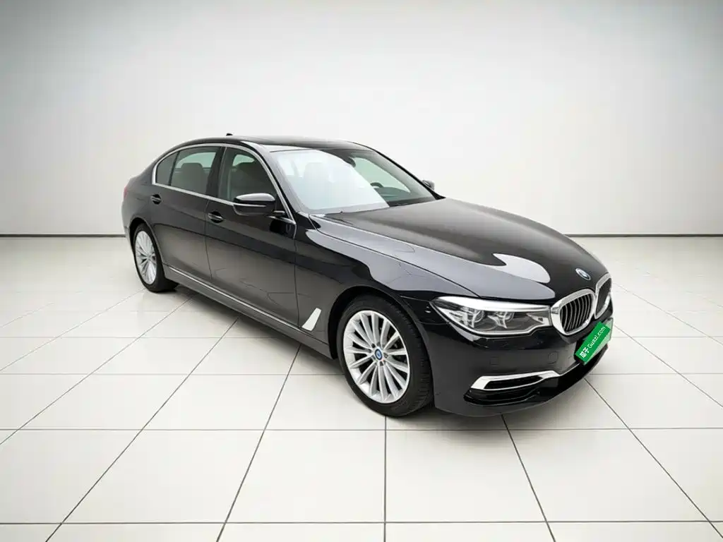 BMW 5 Series — фото 3