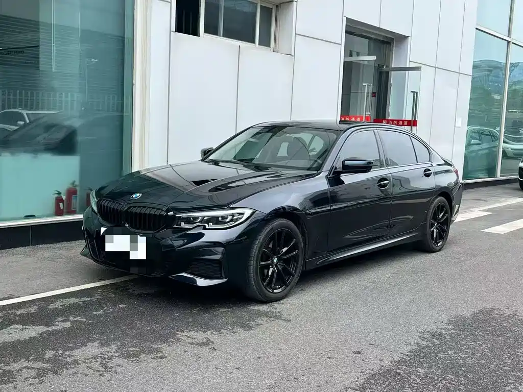 BMW 3 Series — фото 1