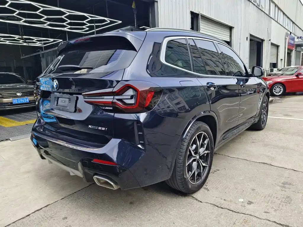 BMW X3 — фото 15
