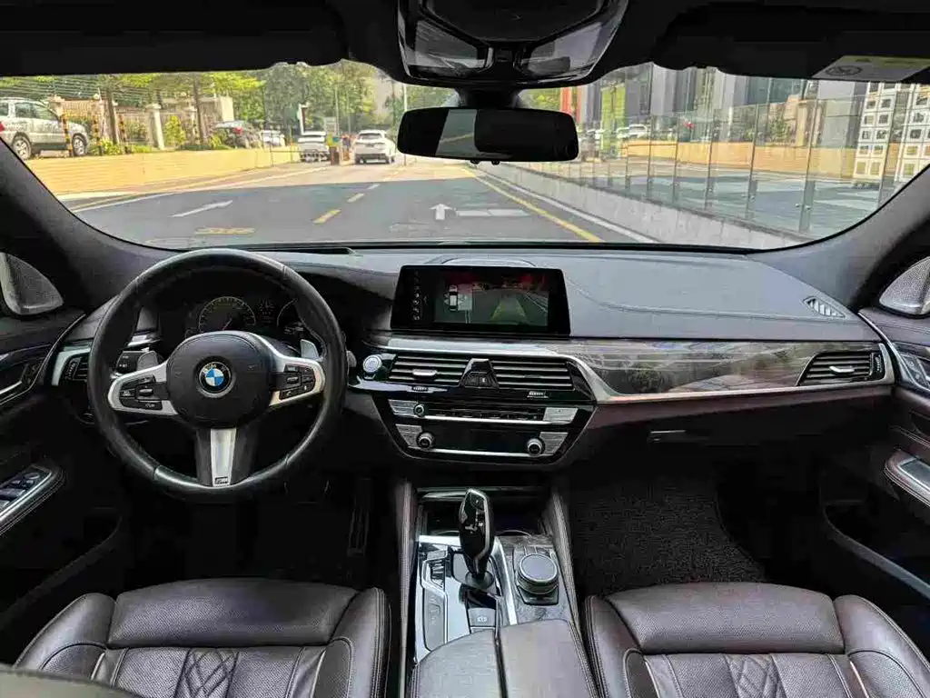 BMW 6 Series GT — фото 7