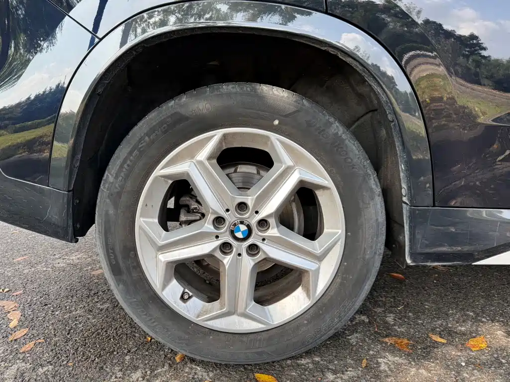 BMW X1 — фото 22