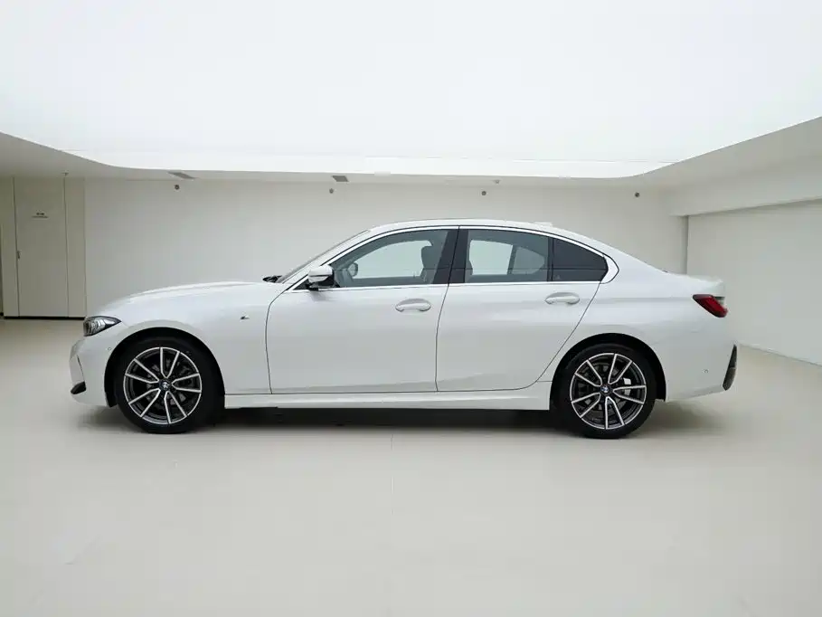 BMW 3 Series — фото 3