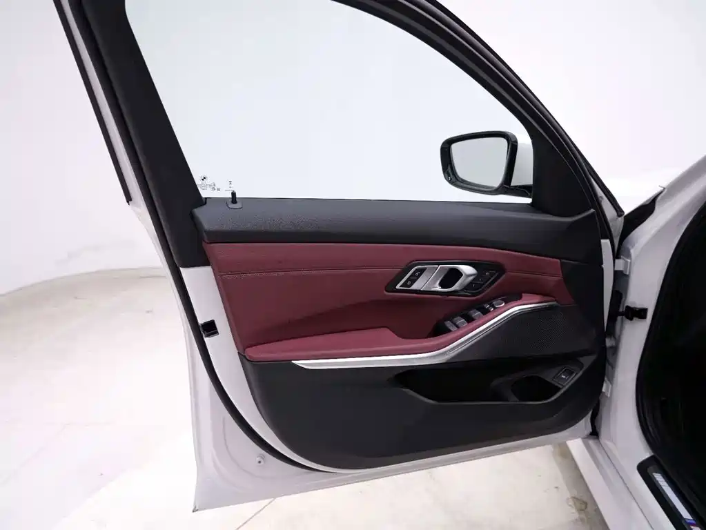 BMW 3 Series — фото 24