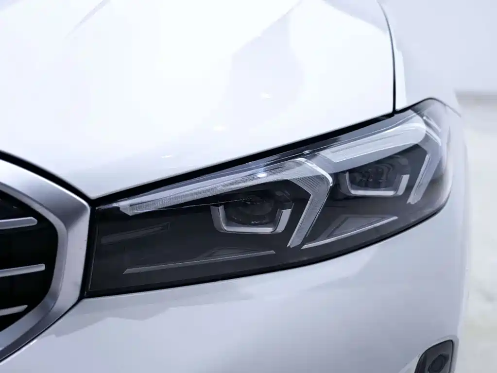 BMW 3 Series — фото 10