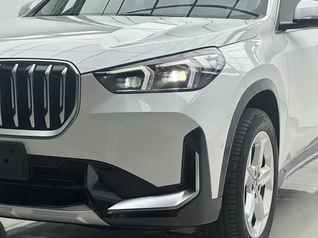 BMW X1 — фото 24