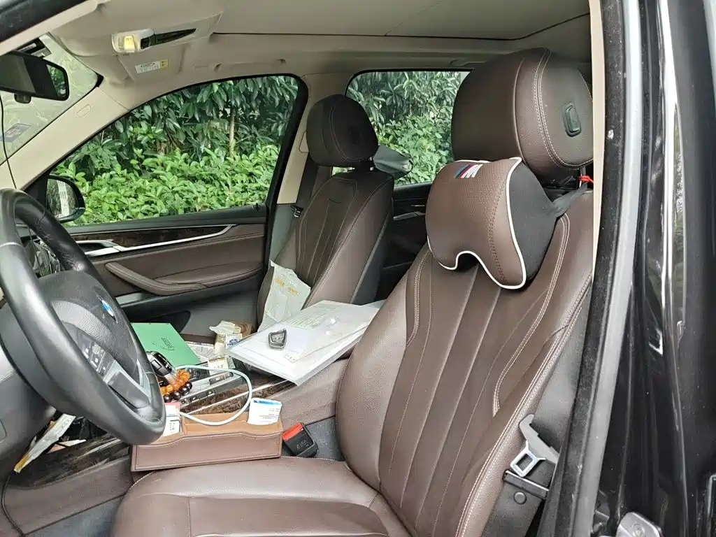 BMW X5 (Import) — фото 16