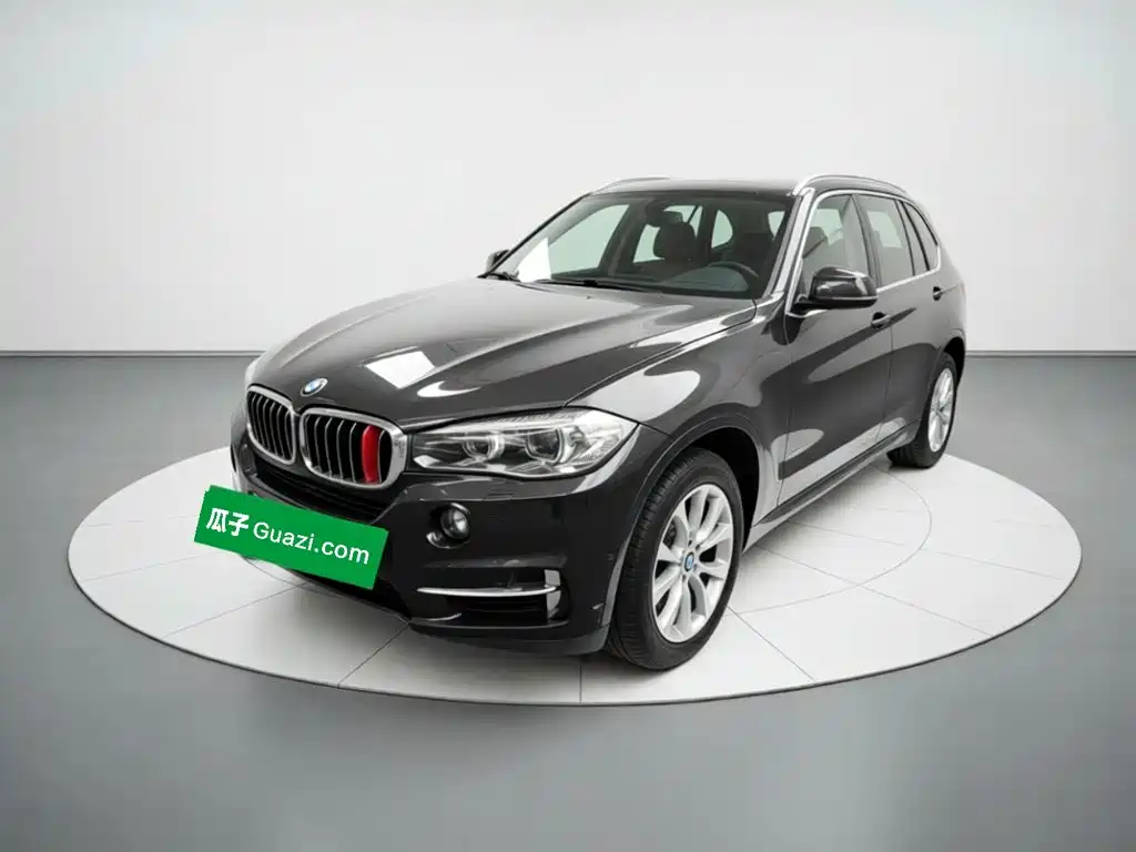 BMW X5 (Import) — фото 1