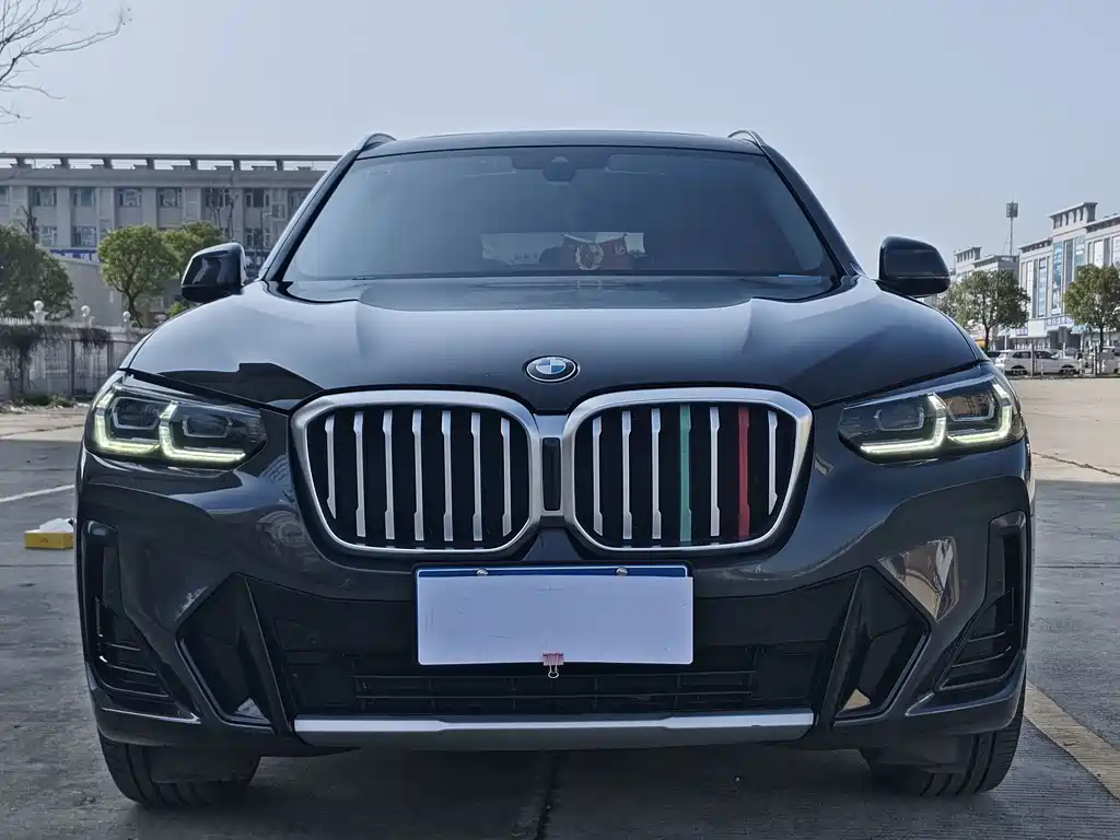 BMW X3 — фото 2