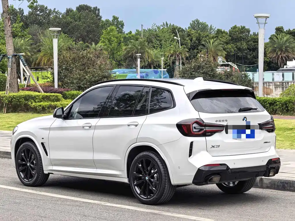 BMW X3 — фото 9