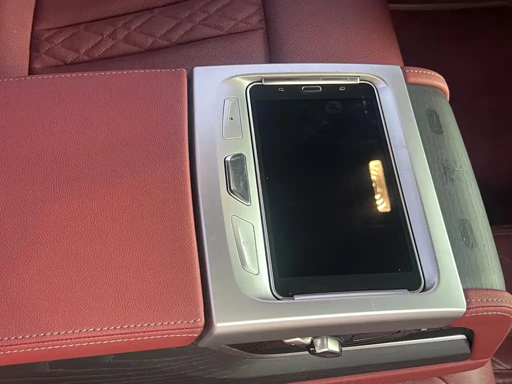 BMW 5 Series — фото 10