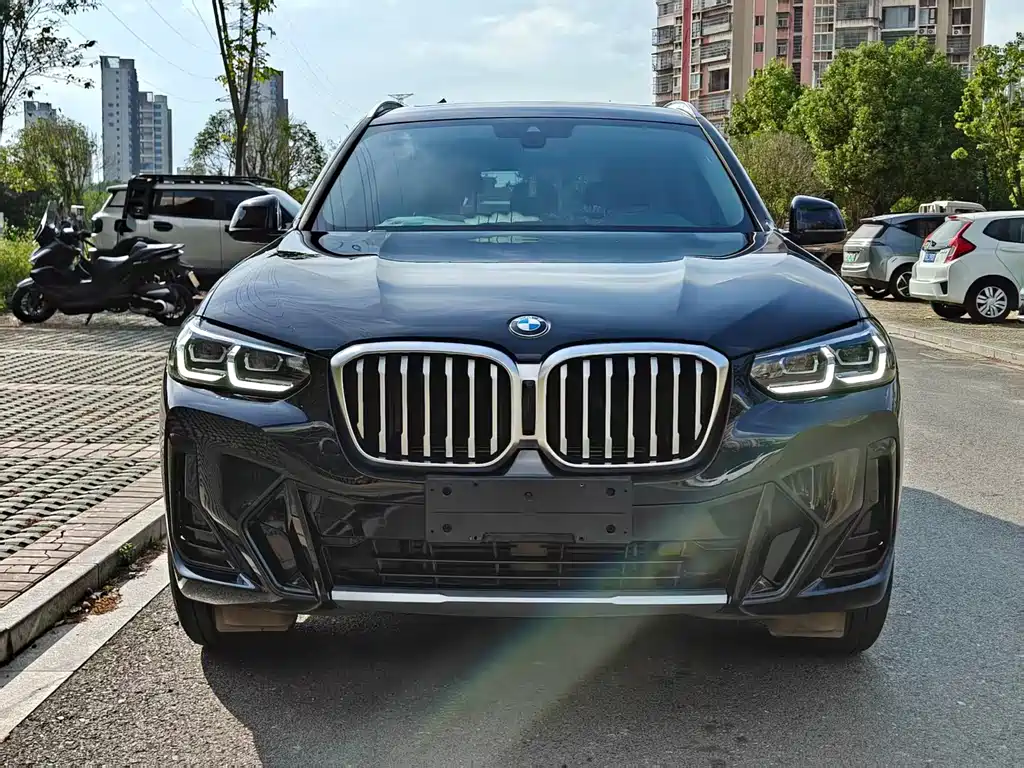 BMW X3 — фото 2
