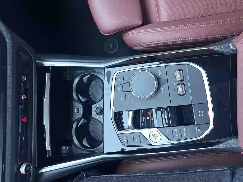 BMW 3 Series — фото 14