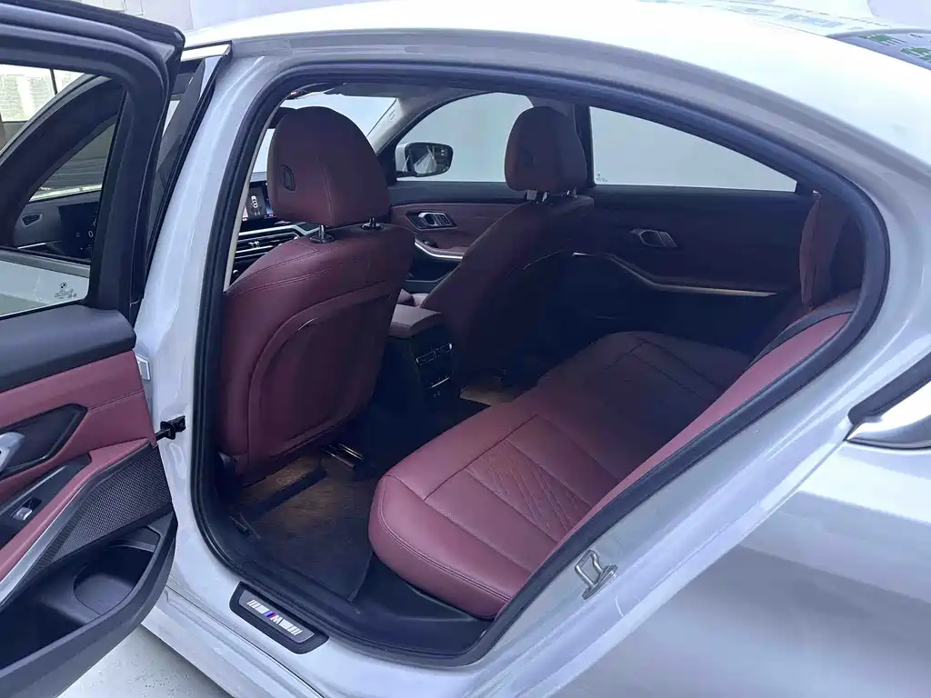 BMW 3 Series — фото 10