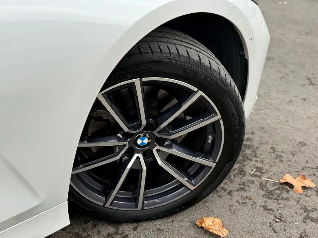 BMW 3 Series — фото 4