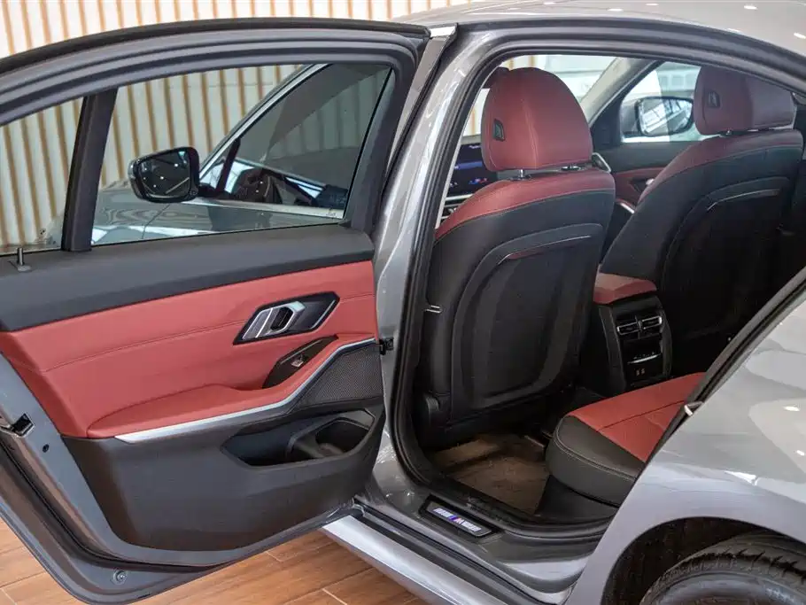 BMW 3 Series — фото 16
