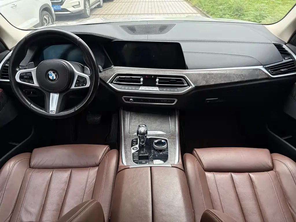 BMW X5 (Import) — фото 9
