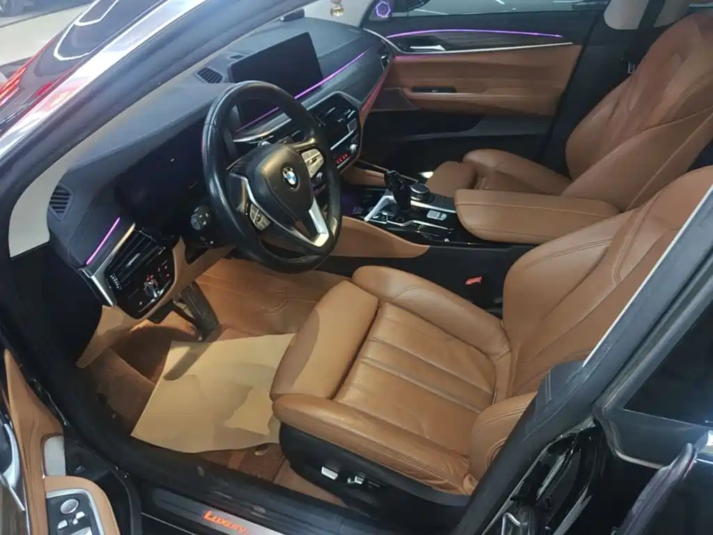 BMW 6 Series GT — фото 15