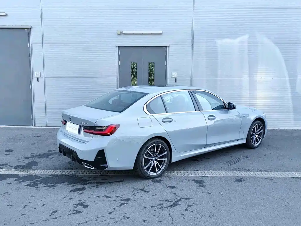 BMW 3 Series — фото 14