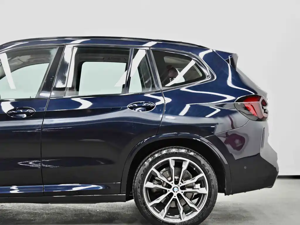 BMW X3 — фото 34
