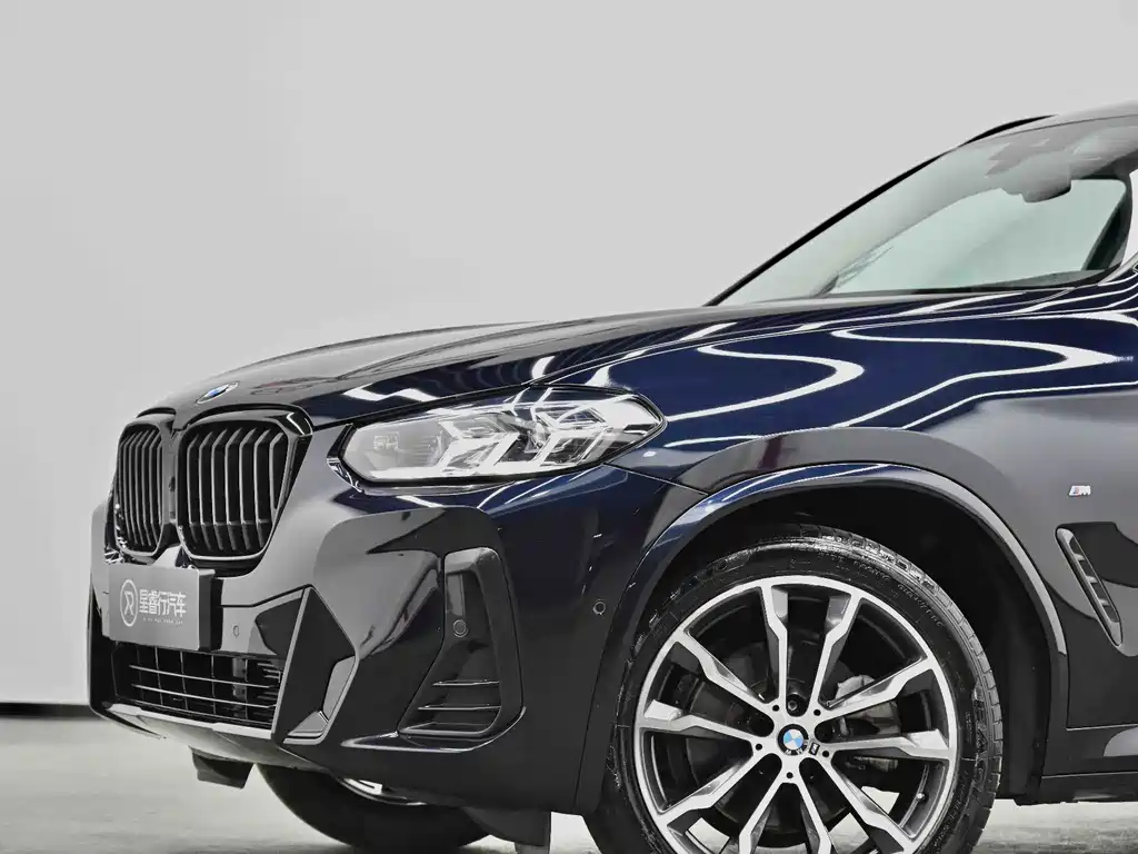 BMW X3 — фото 35