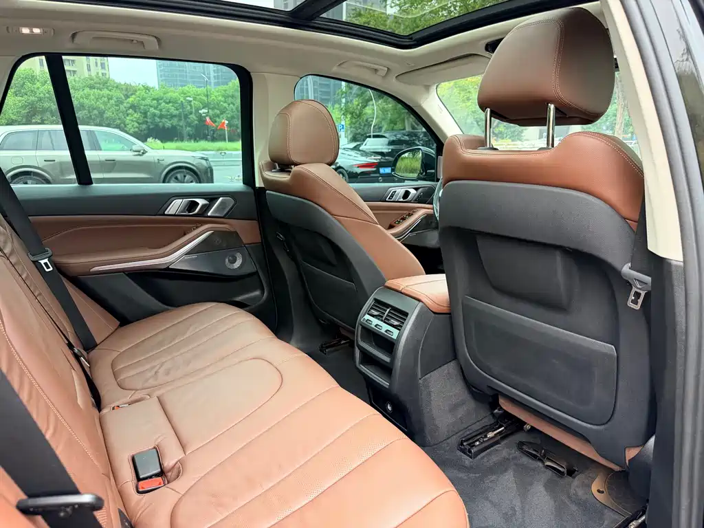 BMW X5 (Import) — фото 14