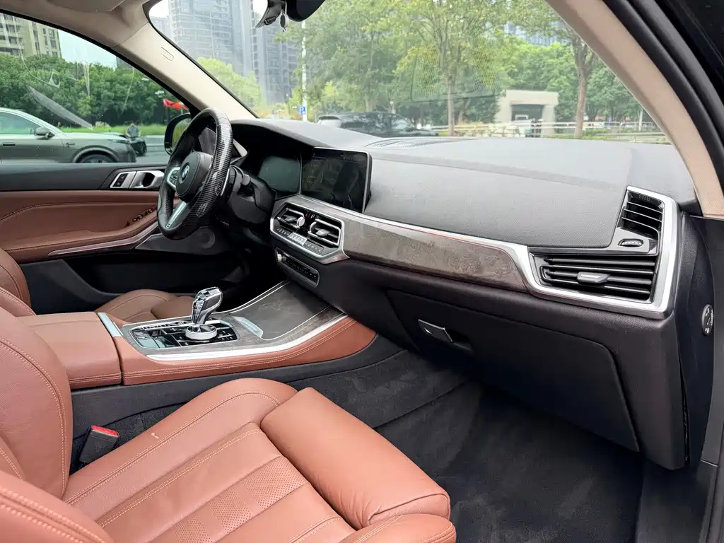 BMW X5 (Import) — фото 15