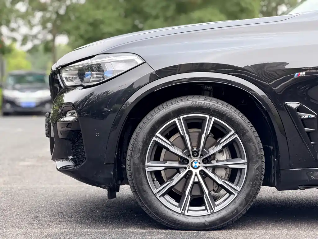 BMW X5 (Import) — фото 3