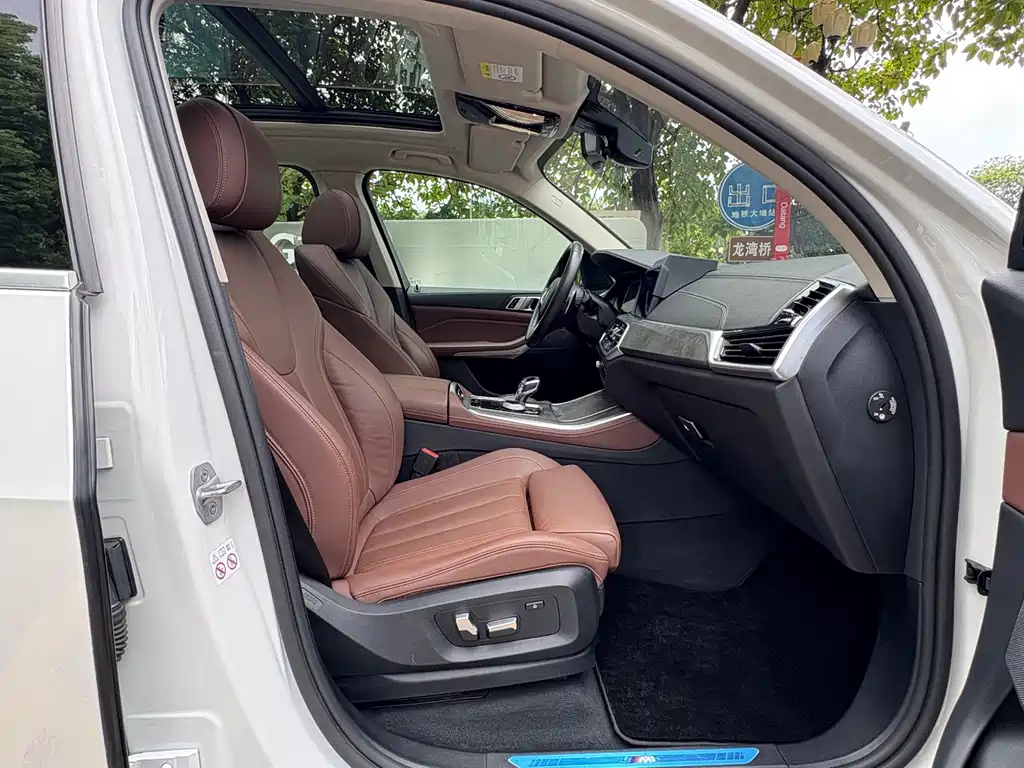 BMW X5 (Import) — фото 11