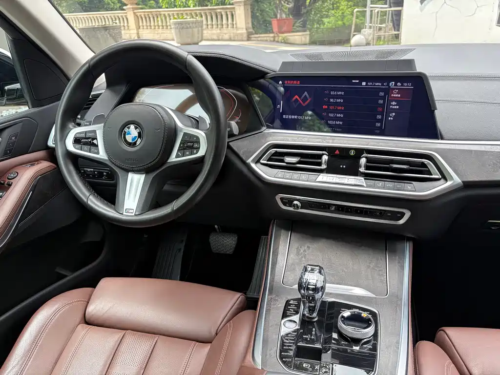 BMW X5 (Import) — фото 16