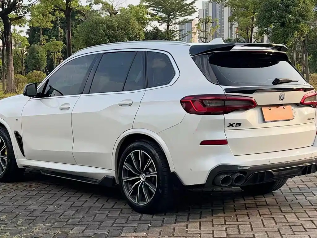BMW X5 (Import) — фото 17