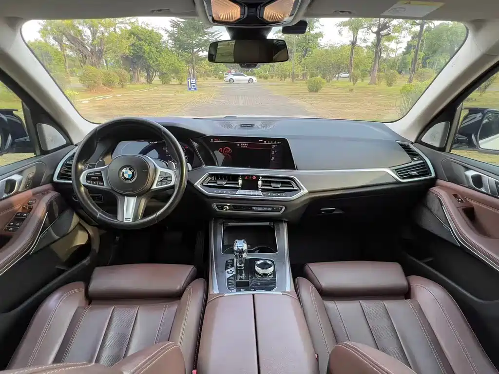BMW X5 (Import) — фото 8