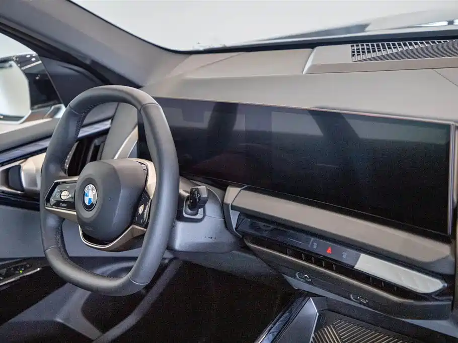 BMW X3 — фото 20
