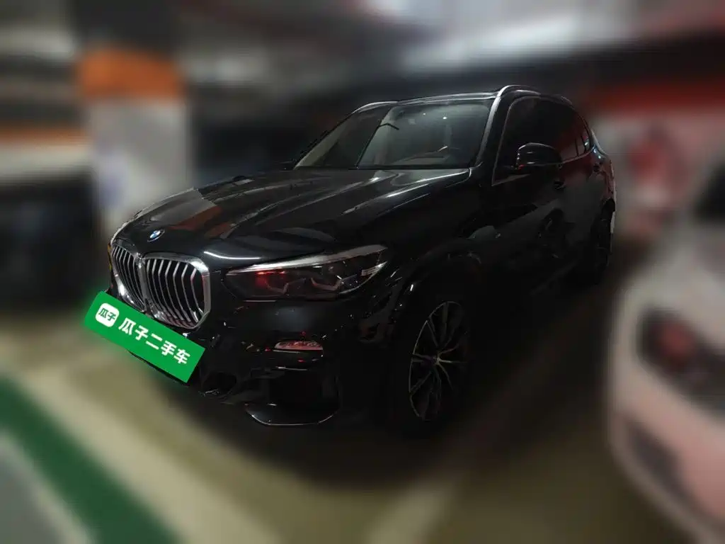 BMW X5 (Import) — фото 2
