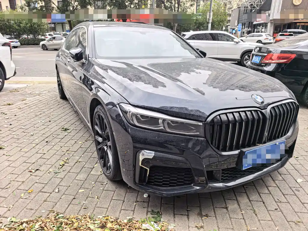 BMW 7 Series — фото 3