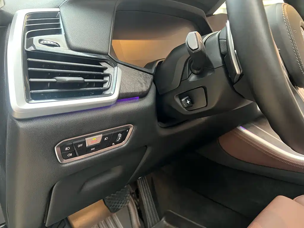 BMW X5 (Import) — фото 16