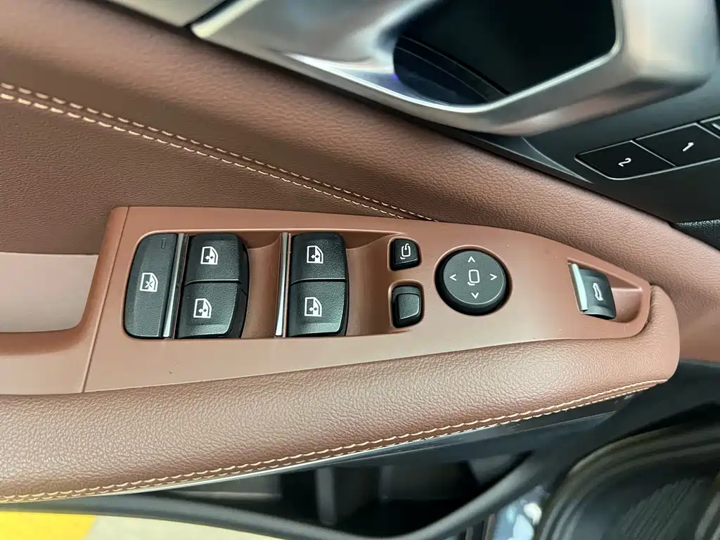 BMW X5 (Import) — фото 20