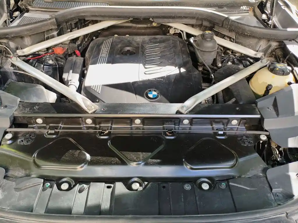 BMW X5 (Import) — фото 16