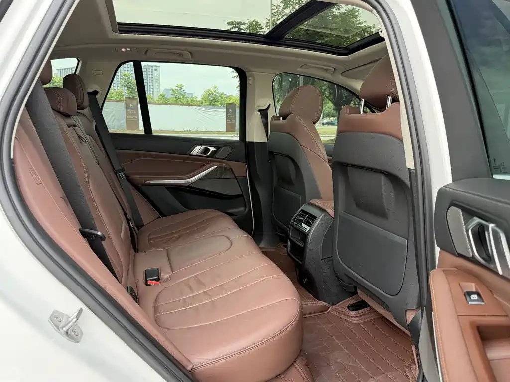 BMW X5 (Import) — фото 14