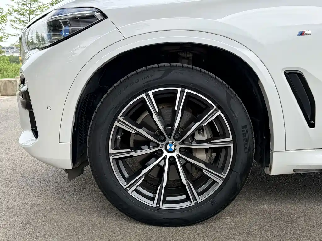 BMW X5 (Import) — фото 17