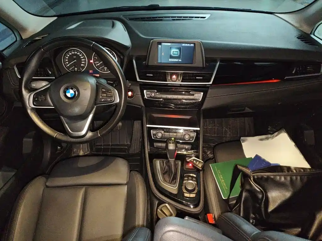 BMW 2 Series Gran Tourer — фото 13